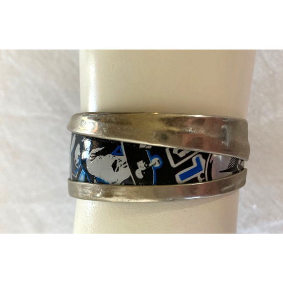 Cuff Bracelet Sexy Woman in Bikini Inlaid Graphic Silver Tone - Picture 4 of 8